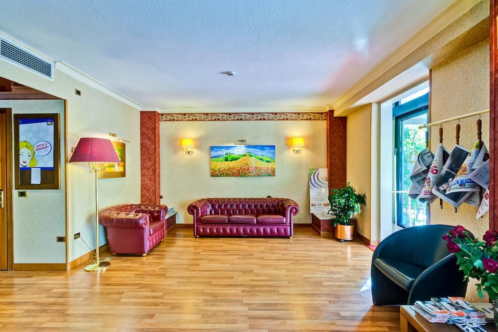 Best Western Hotel Salicone Norcia Bagian luar foto
