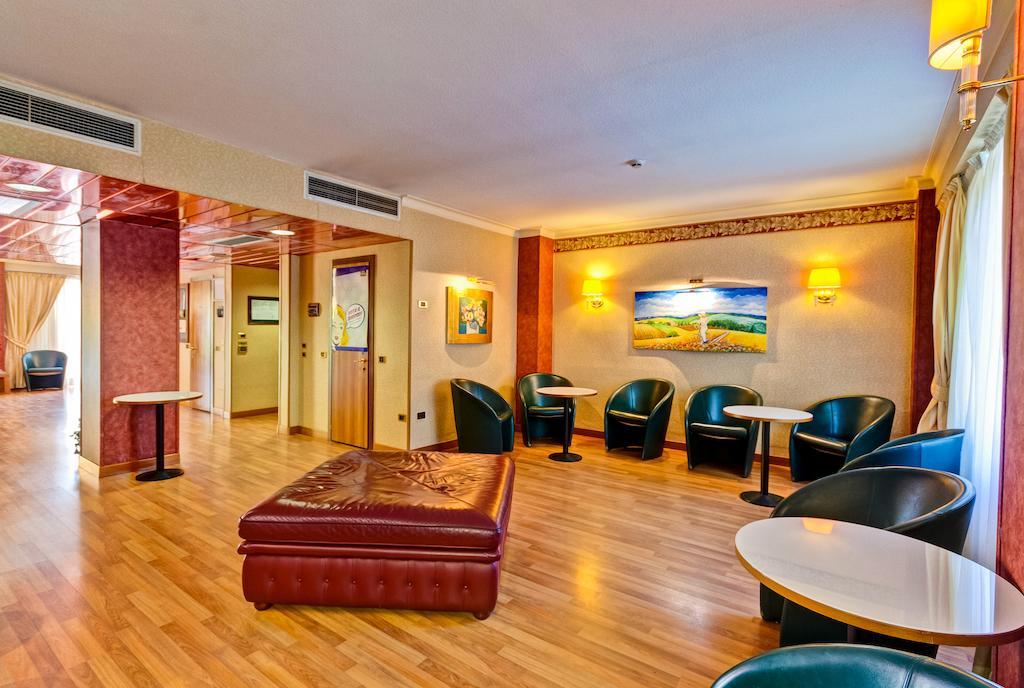 Best Western Hotel Salicone Norcia Bagian luar foto