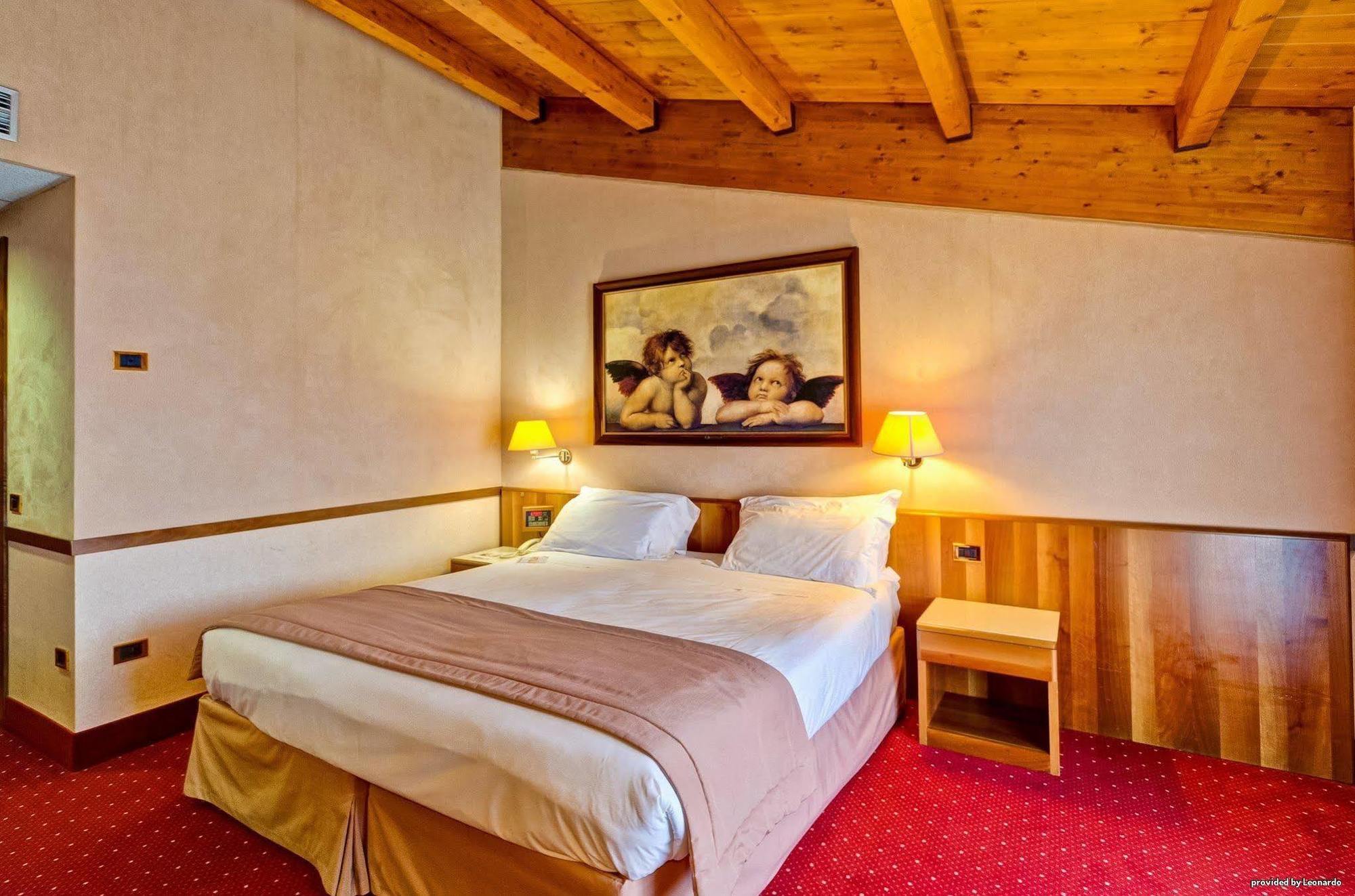 Best Western Hotel Salicone Norcia Bagian luar foto